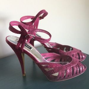 White House Black Market sandals